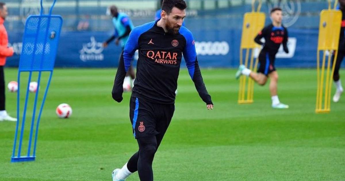 Лионель Месси возглавил рейтинг "Золотой мяч"