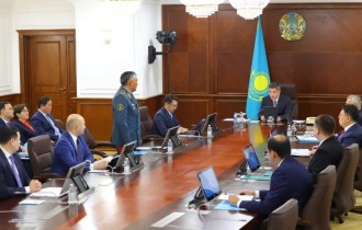 Бектенов обратился к новому министру обороны