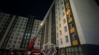 В Астане снова произошел пожар в жилом доме: жители эвакуированы (ВИДЕО)