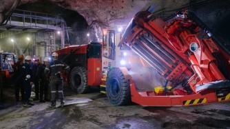 На рудники «Жыланды» и «Нурказган» поступили новые буровые установки