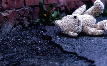 В Актау внедорожник сбил ребенка на пешеходном переходе