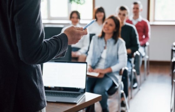 В Казахстане студентов обяжут изучать Конституцию