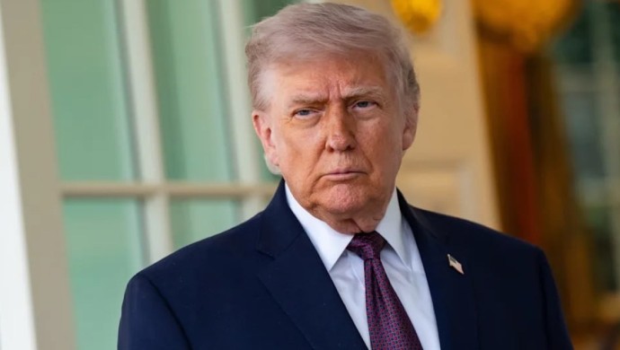 Демократы хотят отстранить Трампа от власти