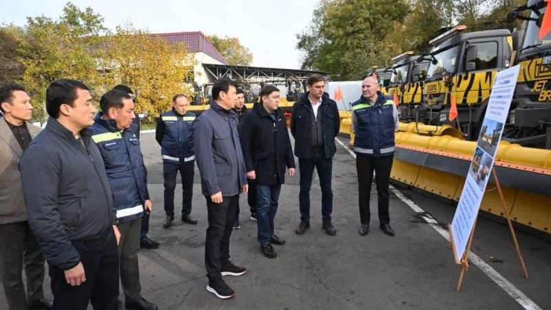 Дархан Сатыбалды проверил готовность коммунальных служб Алматы к зимнему периоду