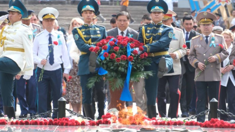 В Алматы отпраздновали 80-ю годовщину Победы в Великой Отечественной войне