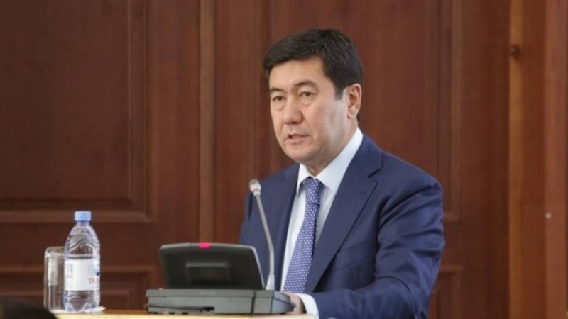 Не должны превращать школы в центры религиозных течений - Кошанов о хиджабе