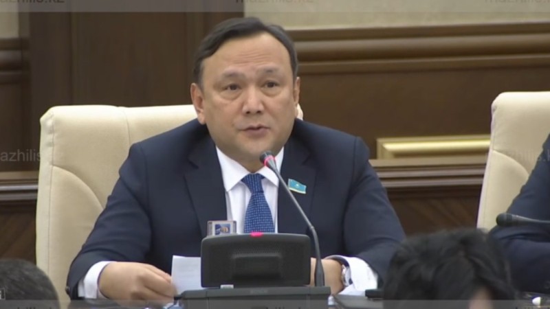 Льготную ипотеку для госслужащих предложили запустить в Казахстане