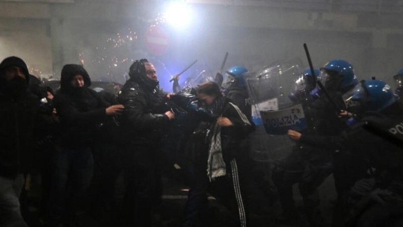 Уличные бои на фоне Олимпиады: протесты в Милане закончились разгонами