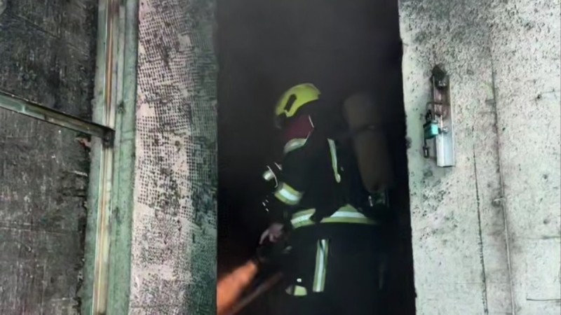 Пожар произошел на одной из станций LRT