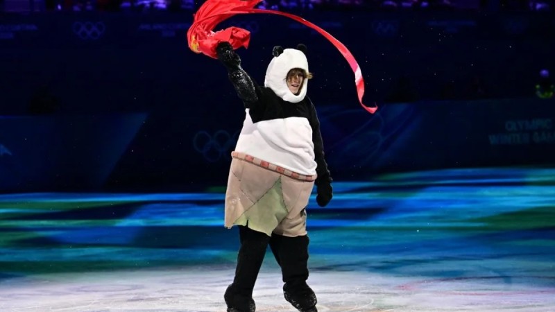 Михаил Шайдоров выступил в костюме “Кунг-фу панды” и встретился с Джеки Чаном (ВИДЕО)