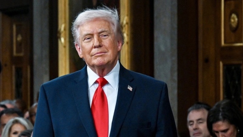 “Им следовало это сделать раньше” – Трамп согласился на переговоры с Ираном