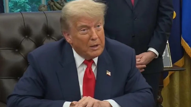 Белый дом готовит ответ после удара по посольству США