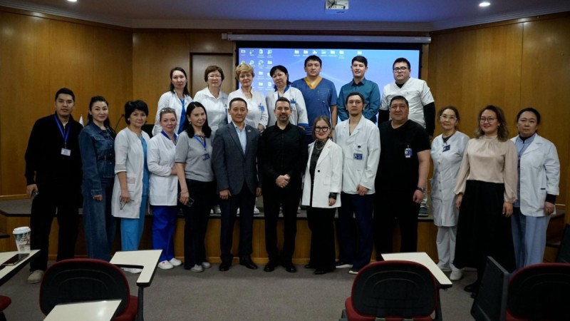 Жезказганский медцентр принимает мирового эксперта по нейрохирургии