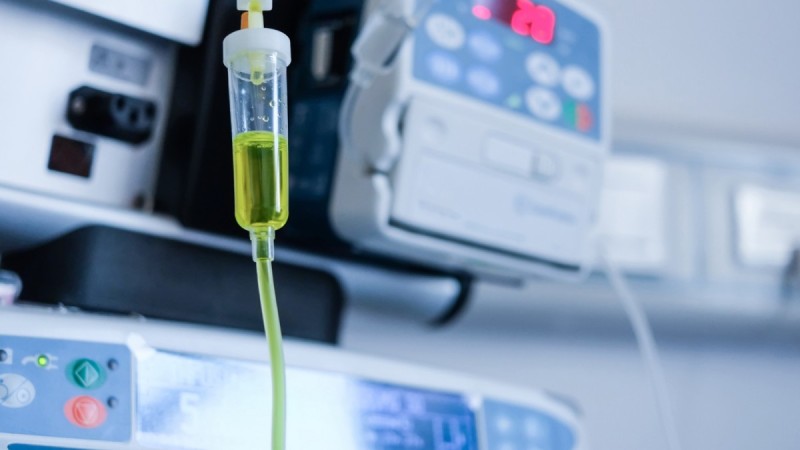 В Актау у женщины перестала работать рука после капельницы (ФОТО)