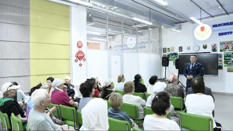 "Безопасный счёт" как уловка: полиция встретилась с пенсионерами