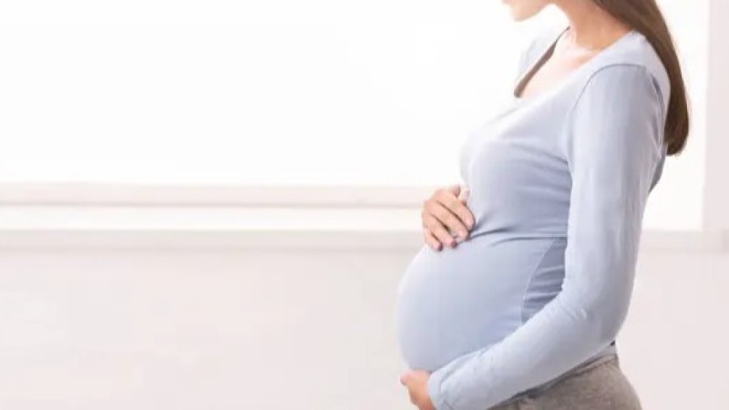 Первому ребёнку, рождённому с помощью суррогатного материнства, исполнилось 40 лет