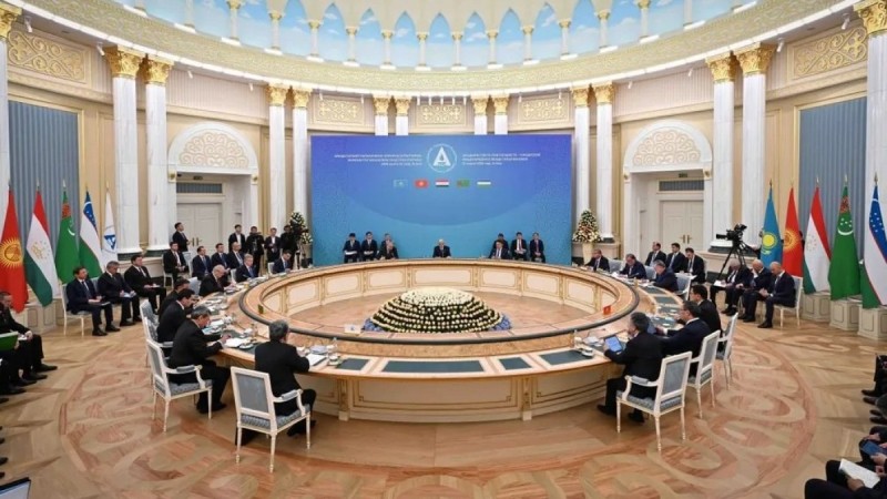 Токаев возглавил заседание Совета Международного фонда спасения Арала