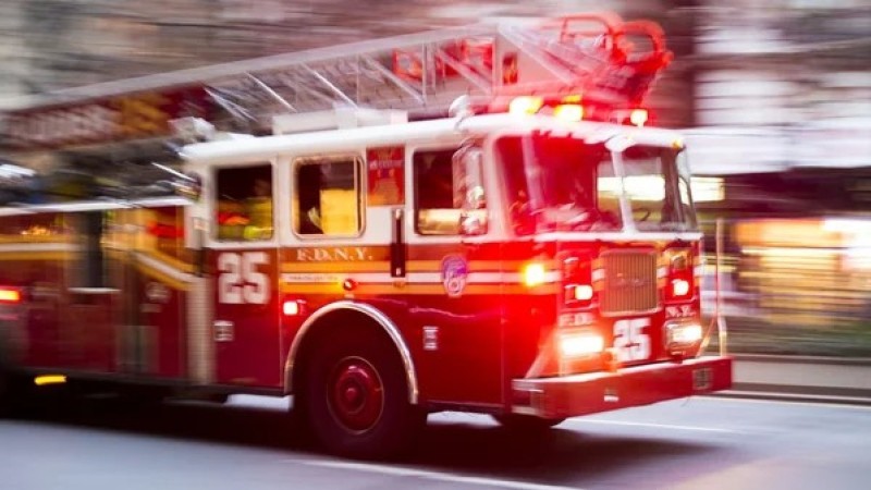 Пожар в сауне: в здании находились 100 человек