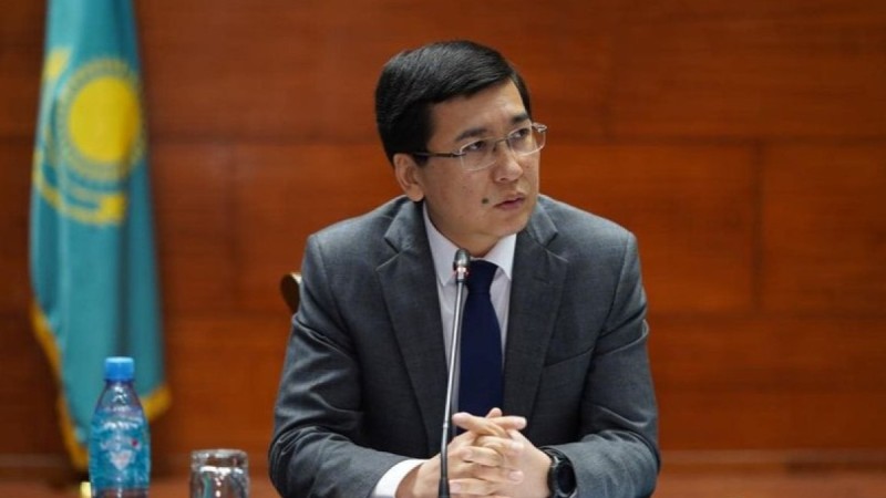 "Армия безработных": Аймагамбетов назвал профессии, которые может заменить ИИ