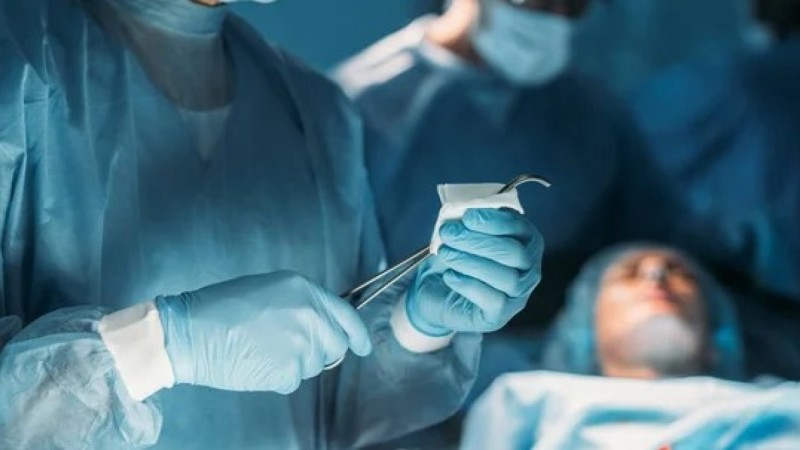 В Туркестанской области 9-месячный ребенок проглотил иголку