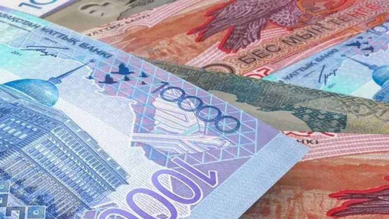 Тысячи казахстанцев получат возможность избавиться от кредитов