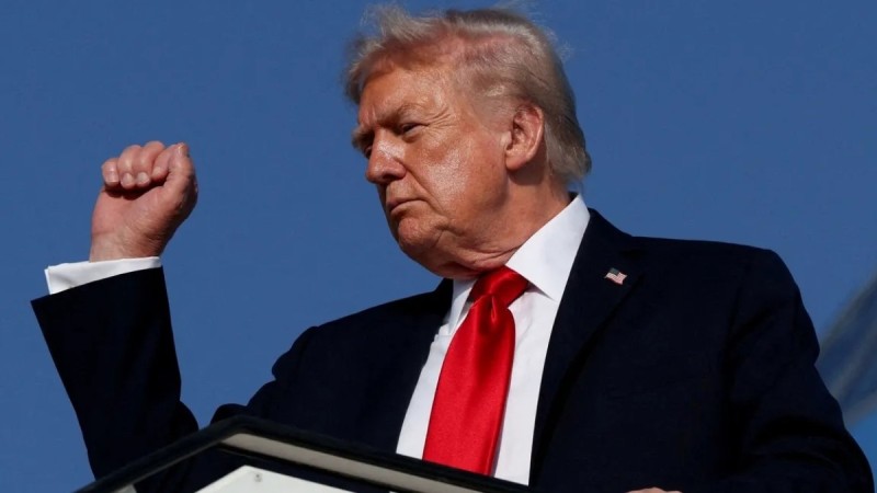 «Меня попросили»: Трамп отложил удар по Ирану после просьбы лидеров стран Персидского залива