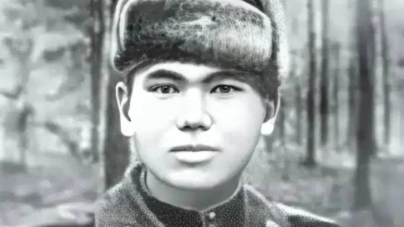 Омский губернатор рассказал о судьбе отца президента Казахстана