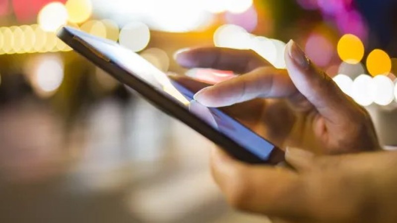 Счета за связь увеличатся: какие изменения в тарифах готовят Beeline, Tele2, Altel и Kcell с 1 июня в Казахстане