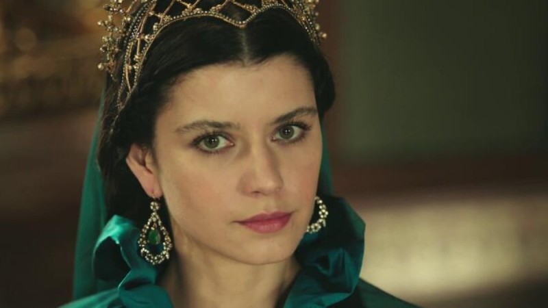 Звезду сериала "Великолепный век" задержали по делу о наркотиках и проституции