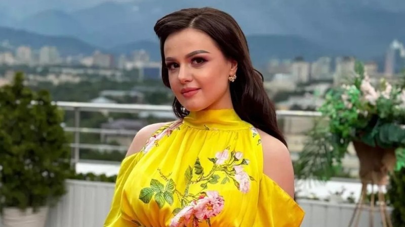 «Ты оставила меня одну»: Анна Данченко сообщила о смерти матери